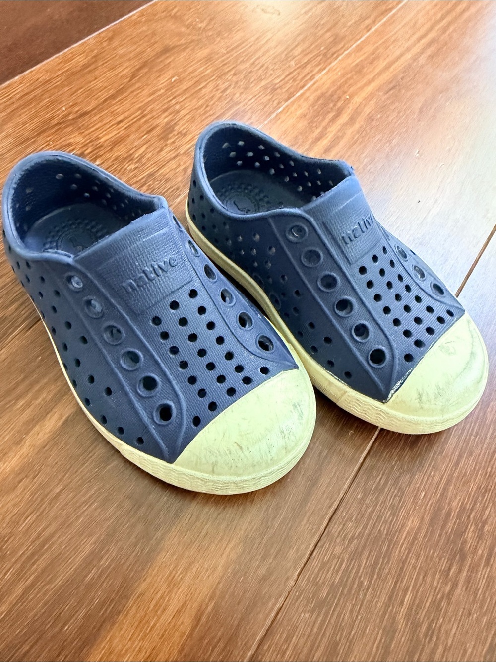Native Kids Slip-On Water Shoes in Navy and Yellow